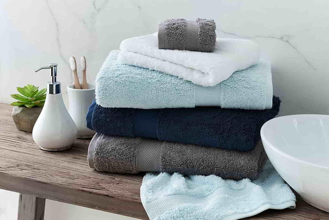 Is It Sanitary to Reuse Bath Towels? What You Need to Know